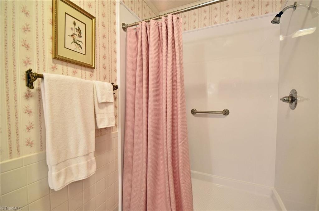 140 A Old Mill Road High Point, NC 27265 - Photo 17 of 24 Gallery Image 17