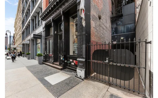 $4,899,000 | 112 Prince Street, Unit 3 | SoHo