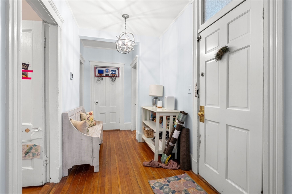 26 Parkway Road Brookline, MA 02445 - Photo 10 of 42 Gallery Image 10