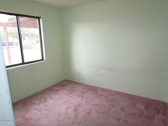 1908 West Saxony Road Tucson, AZ 85713 - Photo 15 of 21