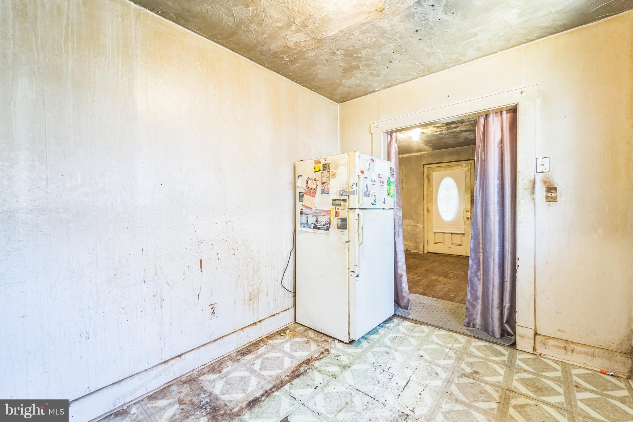 912 Windsor Avenue Annapolis, MD 21403 - Photo 13 of 29 a view of a room with a wardrobe space
