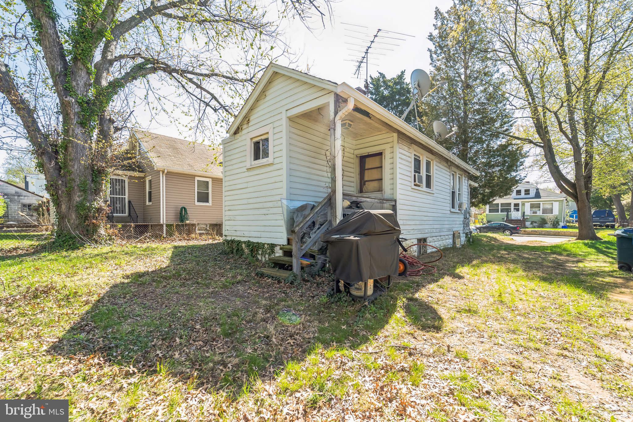 912 Windsor Avenue Annapolis, MD 21403 - Photo 23 of 29 a view of a house with a yard