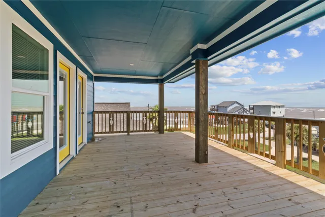 a view of balcony with city view
