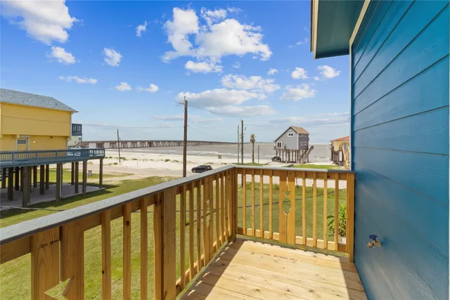 a view of balcony with city view