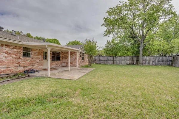 $2,400 | 717 Gaylewood Drive, Richardson, TX 75080