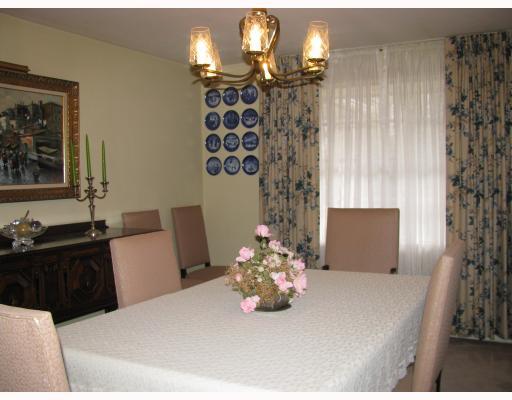 10180 Grubbs Road Wexford, PA 15090 - Photo 4 of 18 Dining Room.