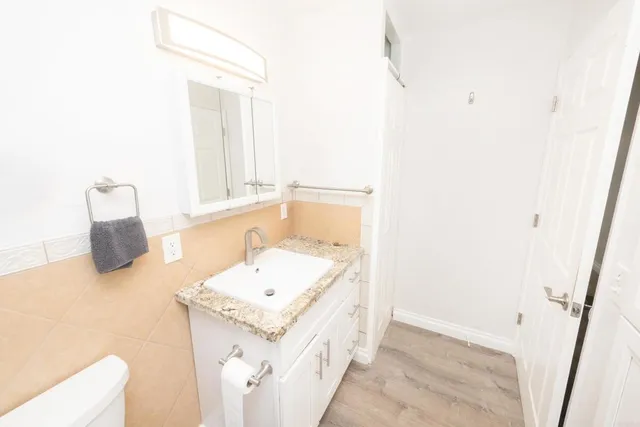 $385,000 | 745 East Bradley Avenue, Unit 11, El Cajon, CA 92021