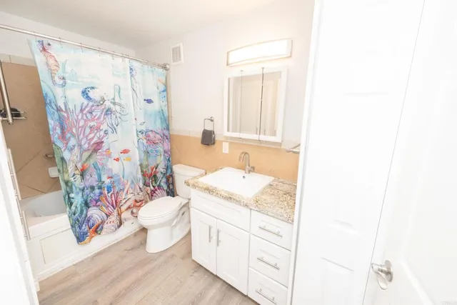 $385,000 | 745 East Bradley Avenue, Unit 11, El Cajon, CA 92021