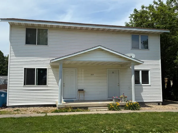 $95,000 | 205 Logan Street, Atlanta, IL 61723