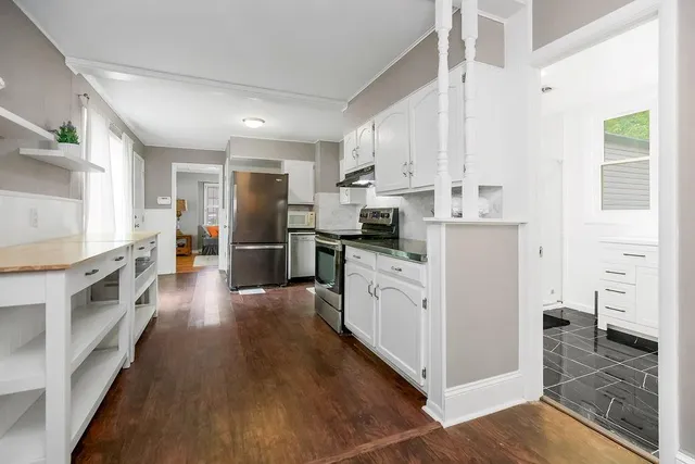 $300,000 | 8304 Mercier Street, Kansas City, MO 64114