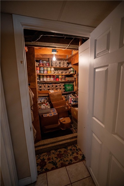 21 Madison Street Warwick, RI 02888 - Photo 14 of 30 Large basement closet.