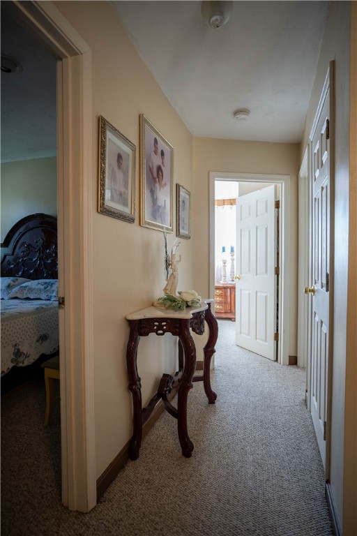 21 Madison Street Warwick, RI 02888 - Photo 21 of 30 second floor hall