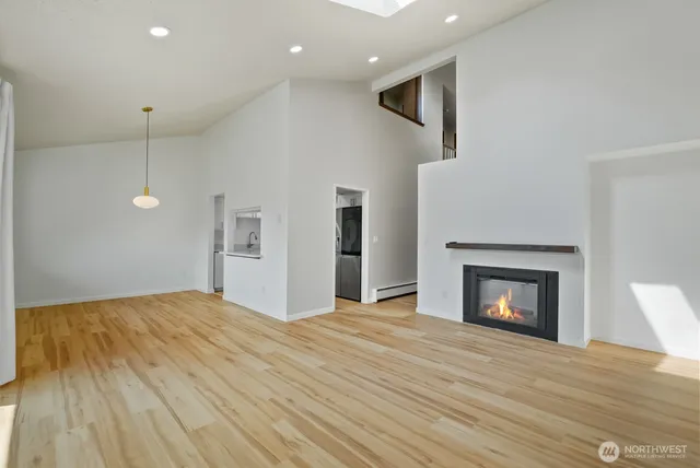 $429,950 | 7612 37th Street West, Unit D, University Place, WA 98466