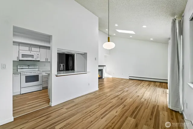 $429,950 | 7612 37th Street West, Unit D, University Place, WA 98466