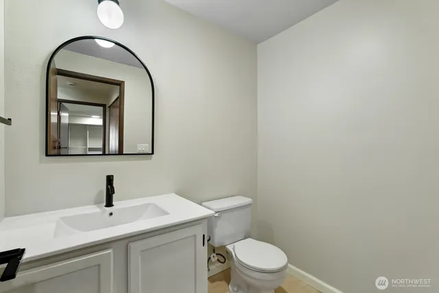 $429,950 | 7612 37th Street West, Unit D, University Place, WA 98466