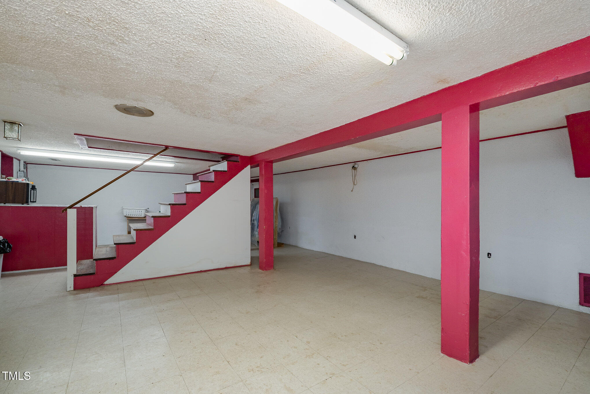 511 Elmira Avenue Durham, NC 27707 - Photo 12 of 16 file_539
