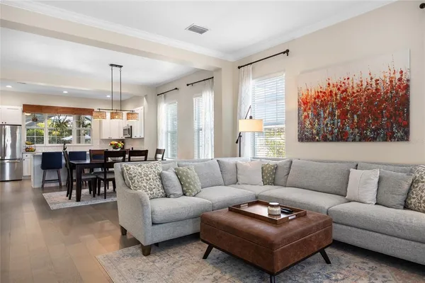 $999,999 | 1854 13th Avenue North, St. Petersburg, FL 33713
