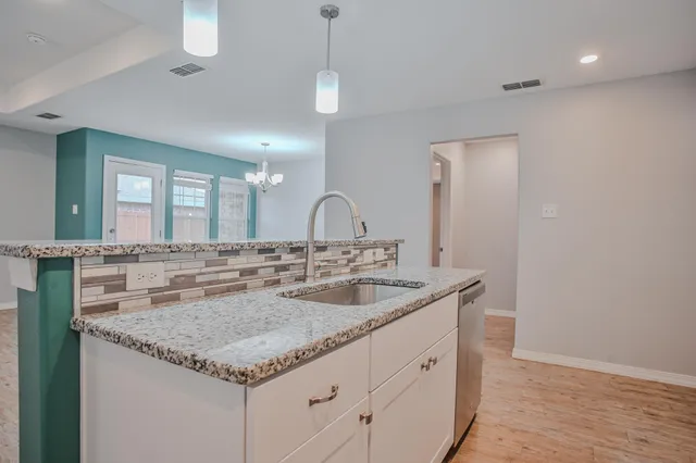 $1,900 | 8809 16th Street, Lubbock, TX 79416