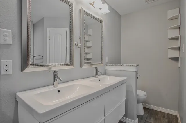 $1,900 | 8809 16th Street, Lubbock, TX 79416