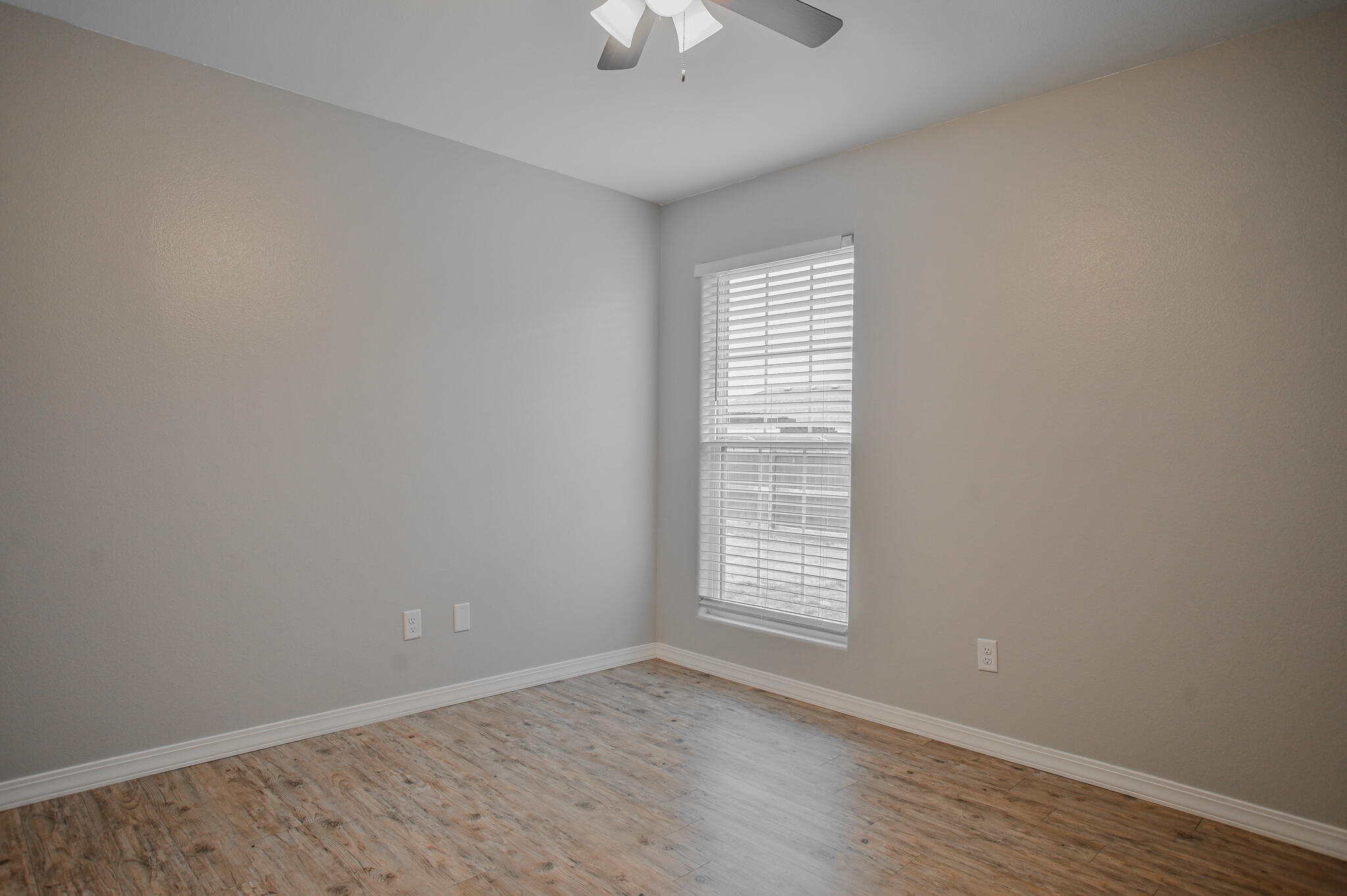 8809 16th Street Lubbock, TX 79416 - Photo 21 of 27 haleydphotography-40