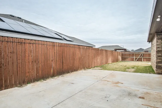 $1,900 | 8809 16th Street, Lubbock, TX 79416