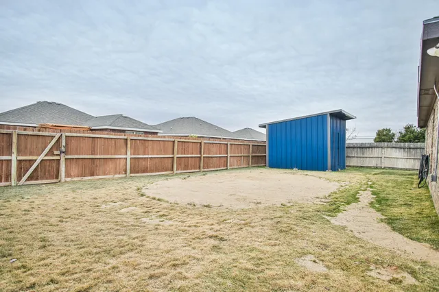 $1,900 | 8809 16th Street, Lubbock, TX 79416