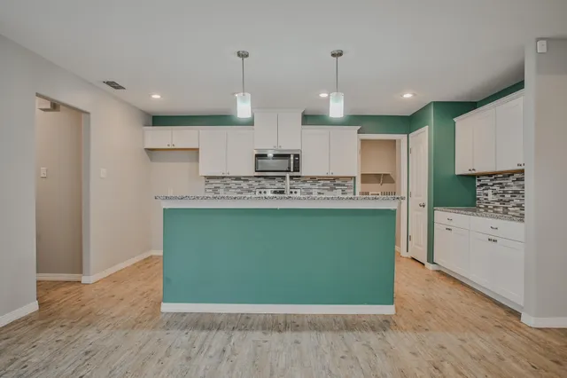 $1,900 | 8809 16th Street, Lubbock, TX 79416