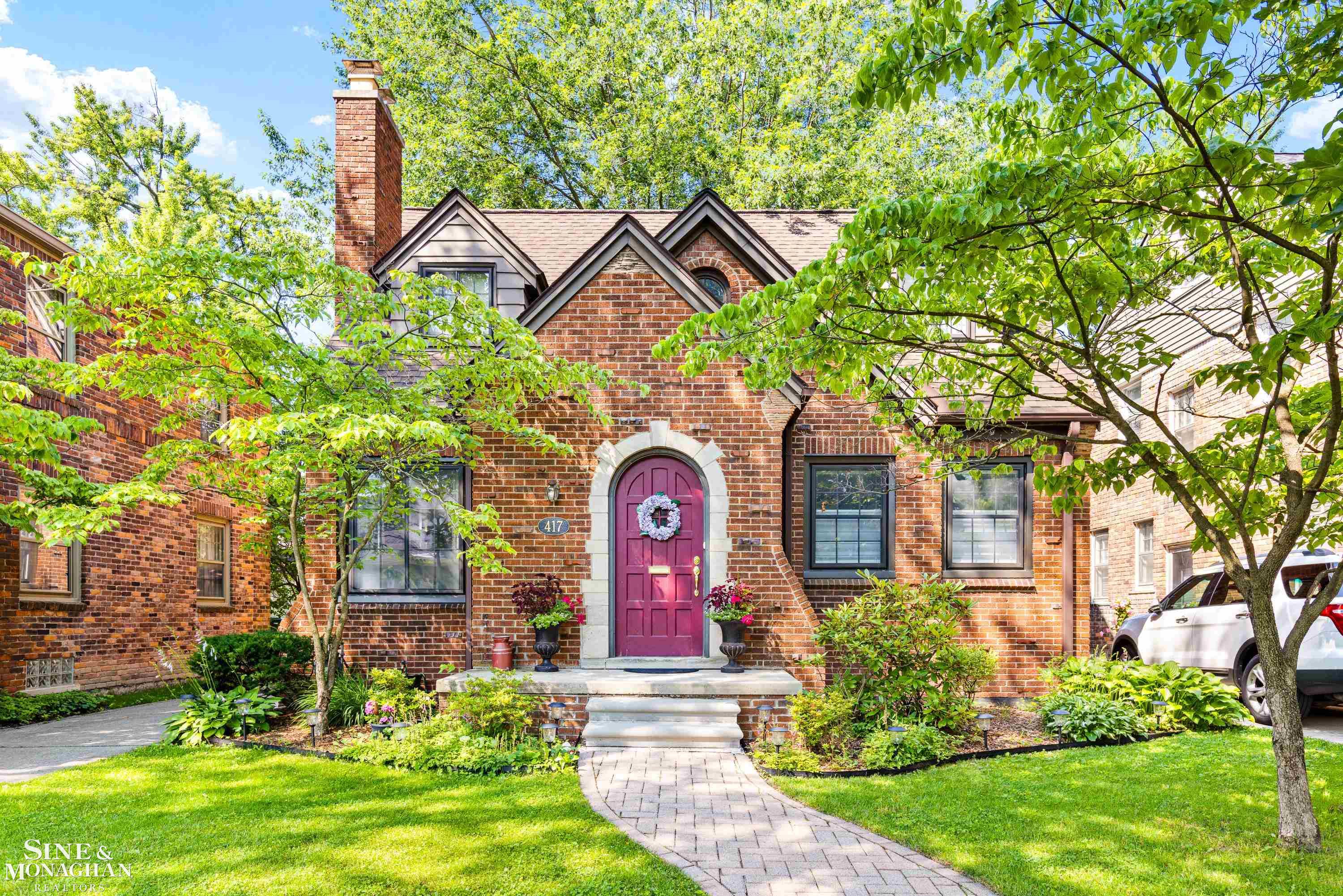 417 Moran Road Grosse Pointe, MI 48236 - Photo 1 of 40 50115162.JPG