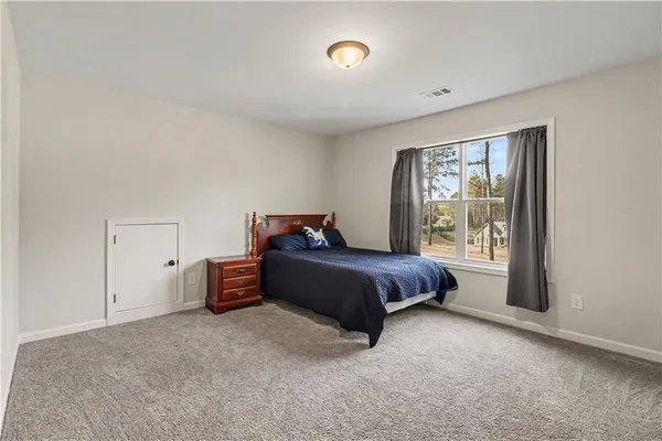 $449,900 | 100 Dove Creek, LaGrange, GA 30241