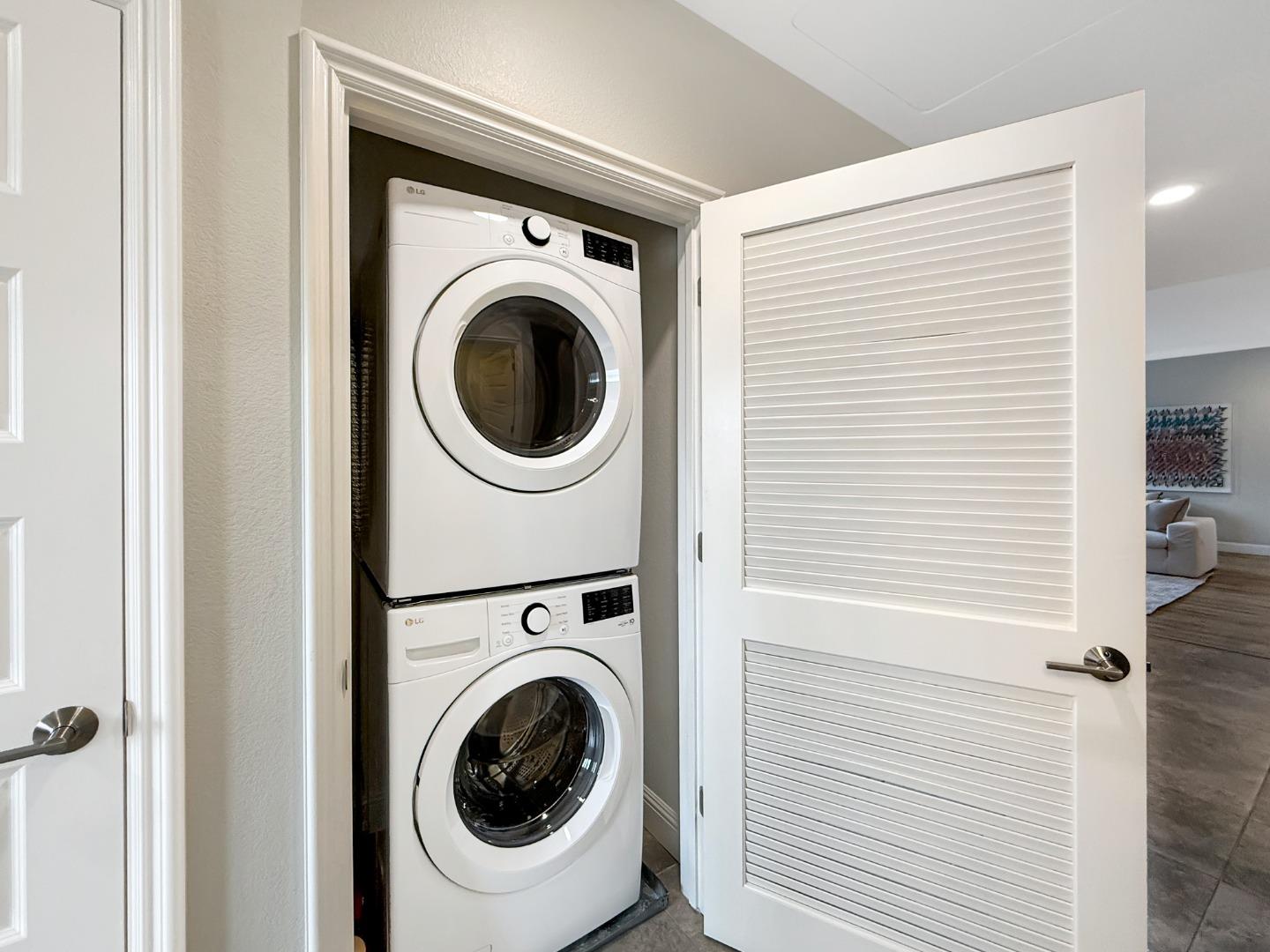 538 South Mathilda Avenue, Unit 301 Sunnyvale, CA 94086 - Photo 13 of 45