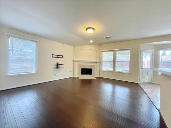 $2,000 | 3211 Amber Meadow Drive, Katy, TX 77449