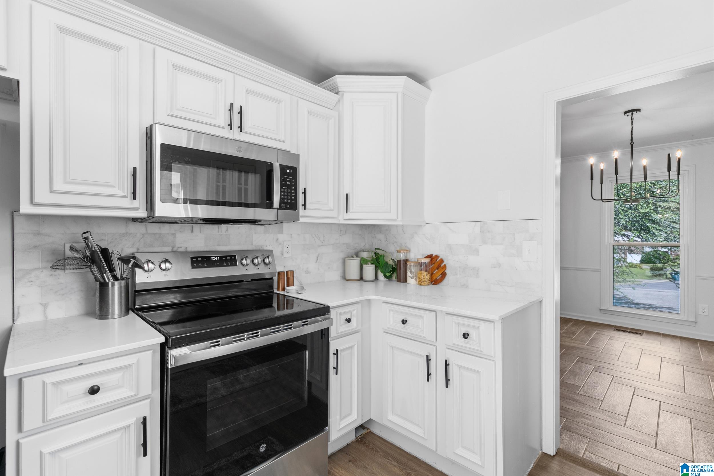 625 Sunhill Road Northwest Birmingham, AL 35215 - Photo 8 of 38