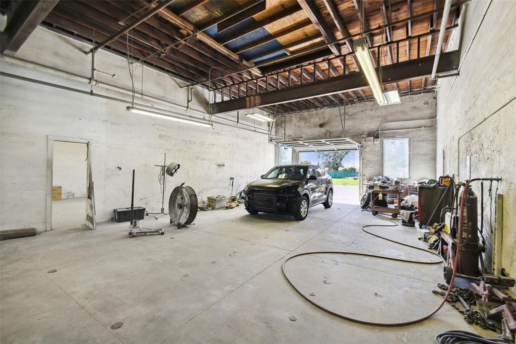 301 Southwest 6th Street Southwest Winter Haven, FL 33880 - Photo 20 of 31