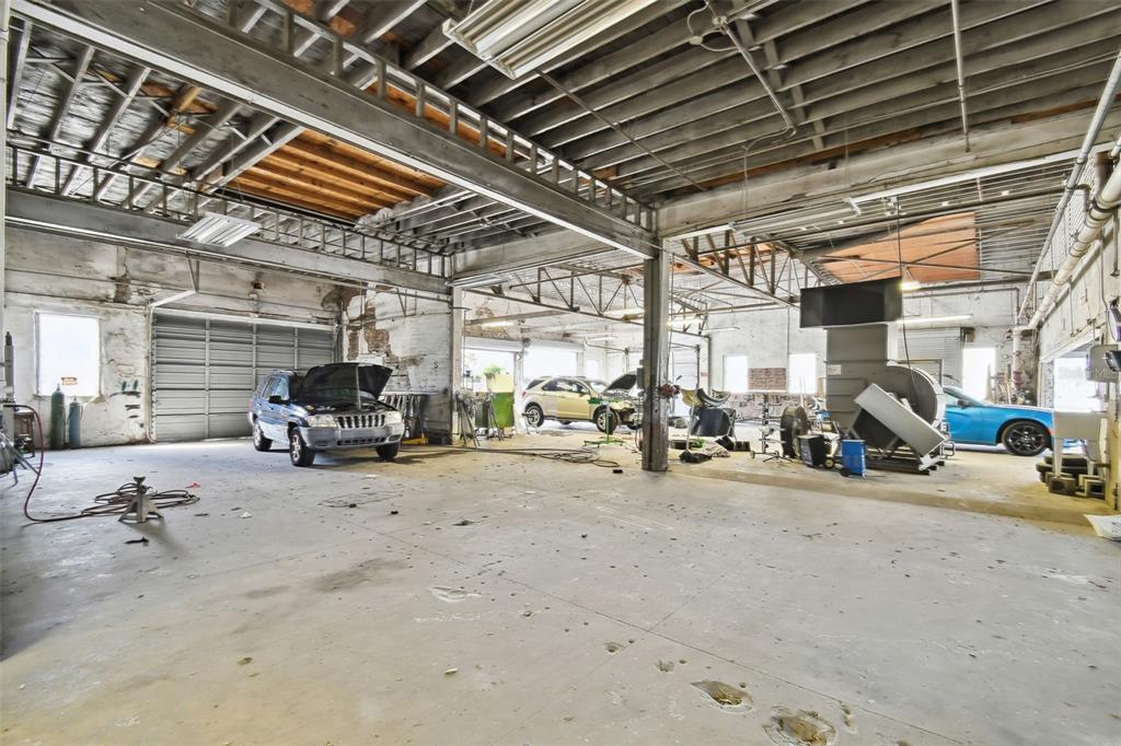 301 Southwest 6th Street Southwest Winter Haven, FL 33880 - Photo 21 of 31