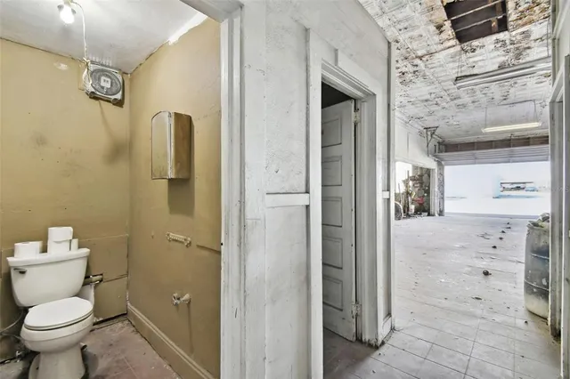 $3,000,000 | 301 Southwest 6th Street Southwest, Winter Haven, FL 33880