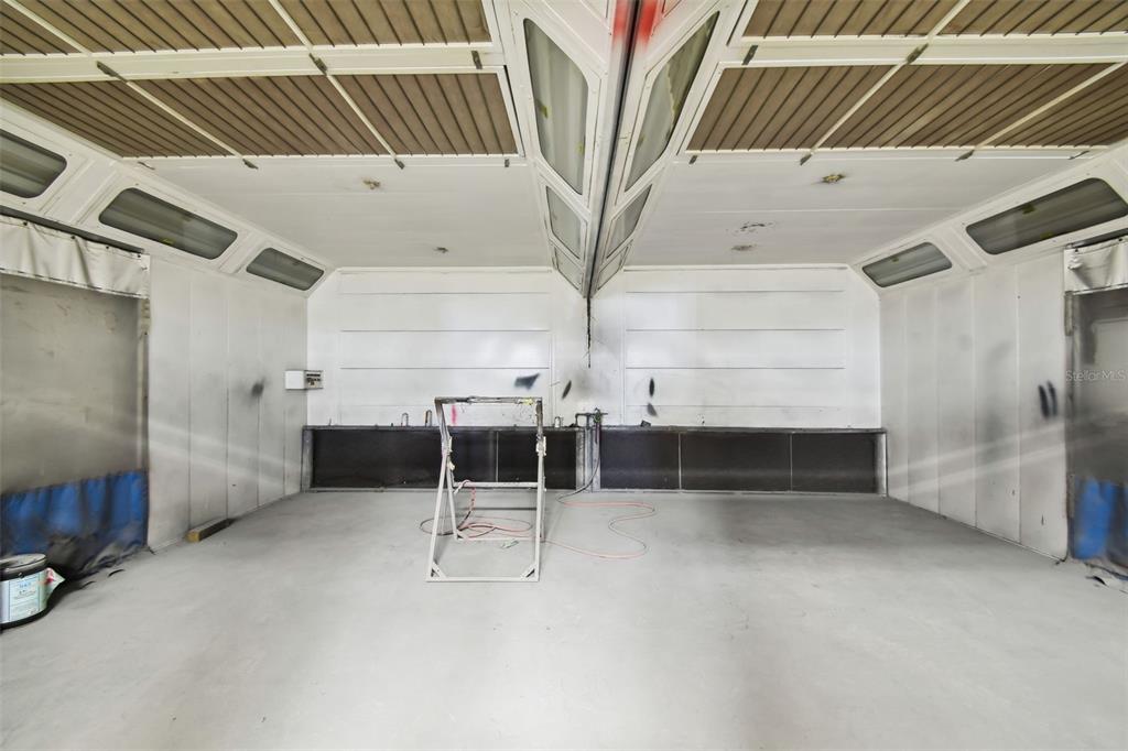 301 Southwest 6th Street Southwest Winter Haven, FL 33880 - Photo 5 of 31