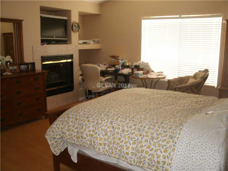 8983 West Viking Road Las Vegas, NV 89147 - Photo 15 of 23 Property Photo.