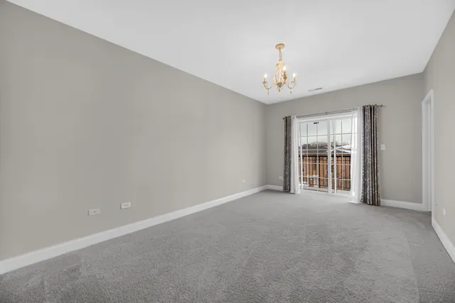 $3,300 | 9400 South 79th Avenue, Unit 3F, Hickory Hills, IL 60457