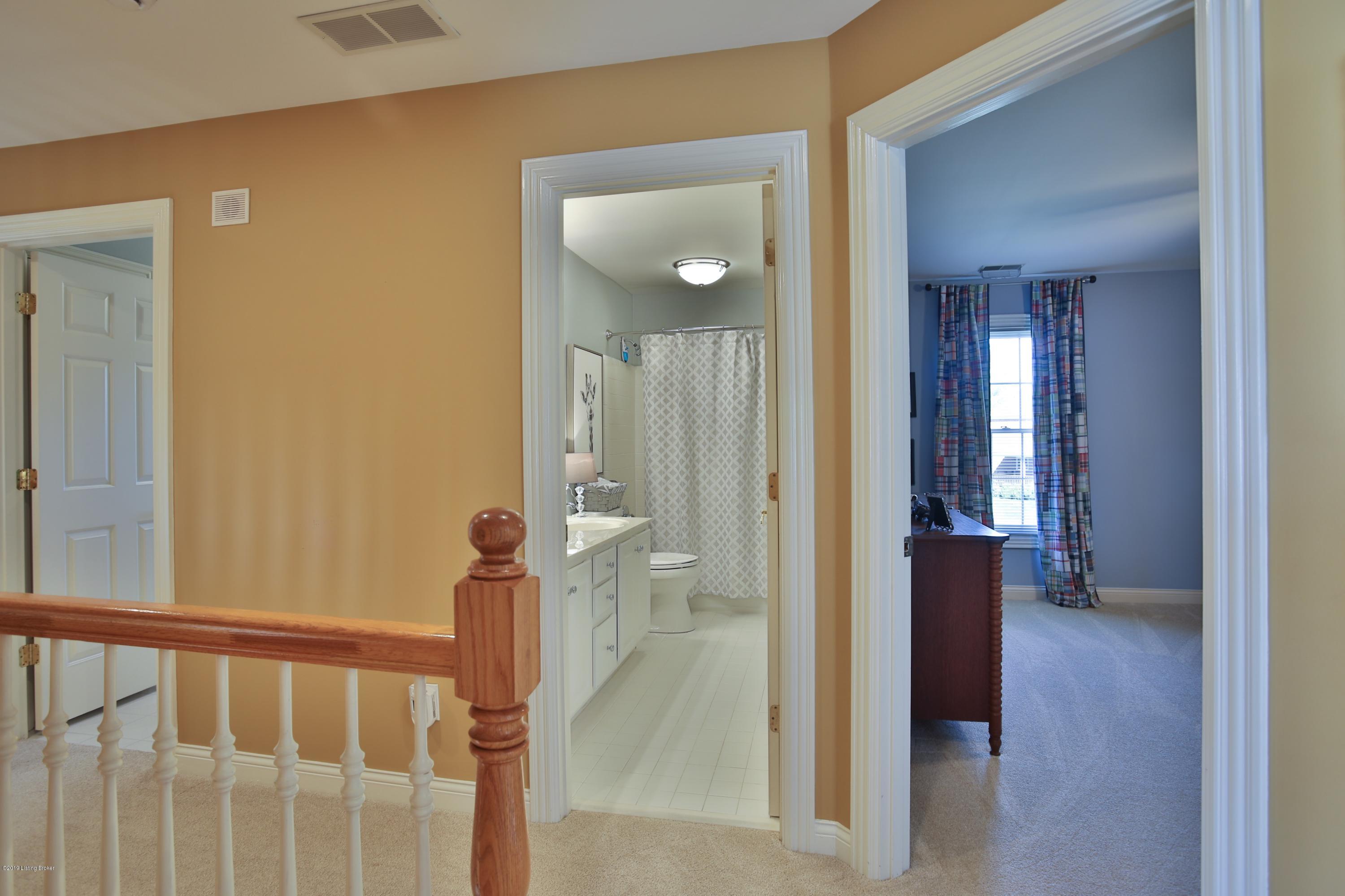 3106 Ridgemoor Court Prospect, KY 40059 - Photo 19 of 39 1-33
