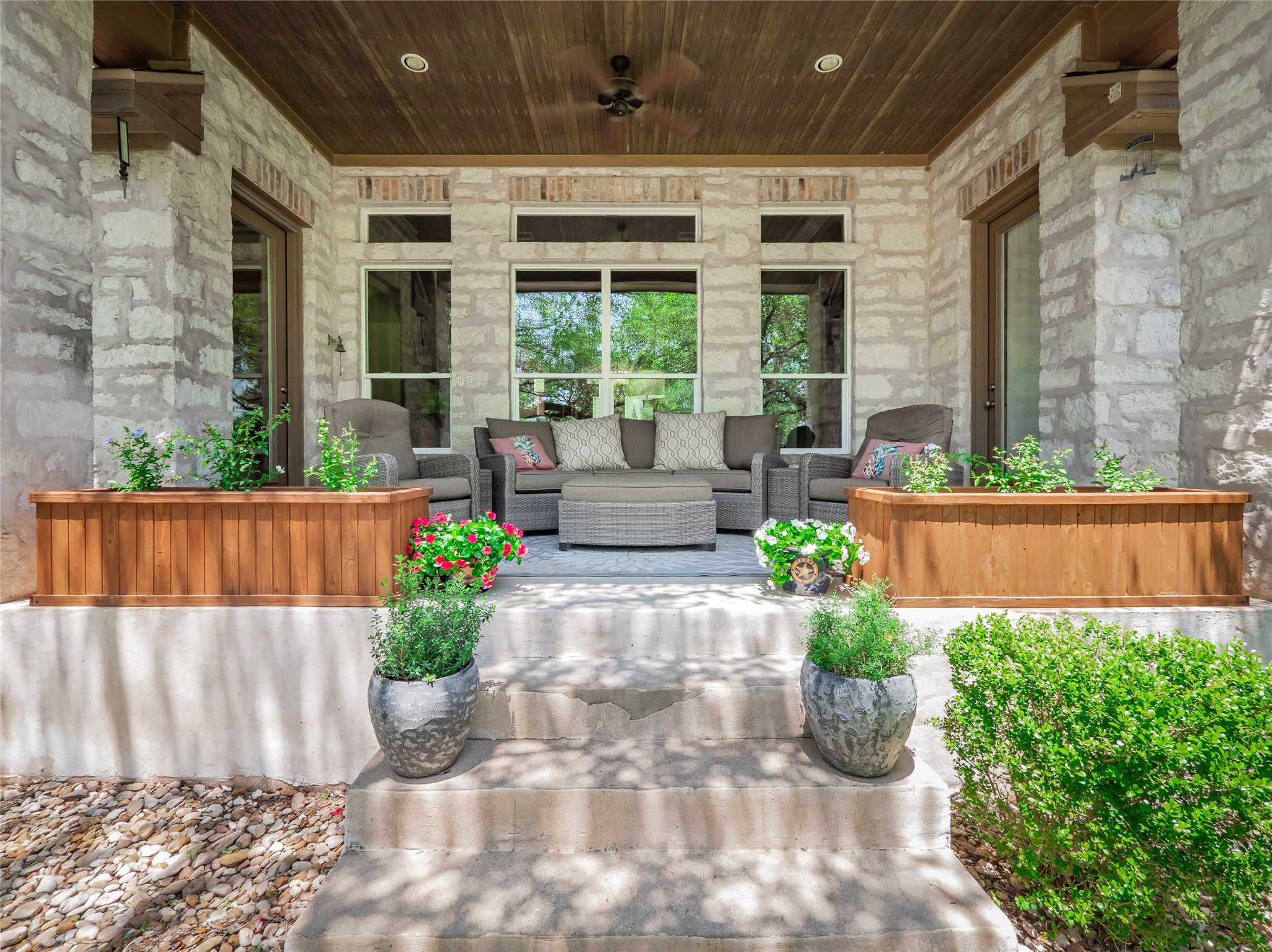 104 East Rustle Cove Georgetown, TX 78628 - Photo 29 of 40