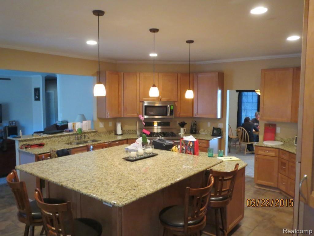 7900 West Newburg Road Carleton, MI 48117 - Photo 2 of 62 IMG_5992.jpg