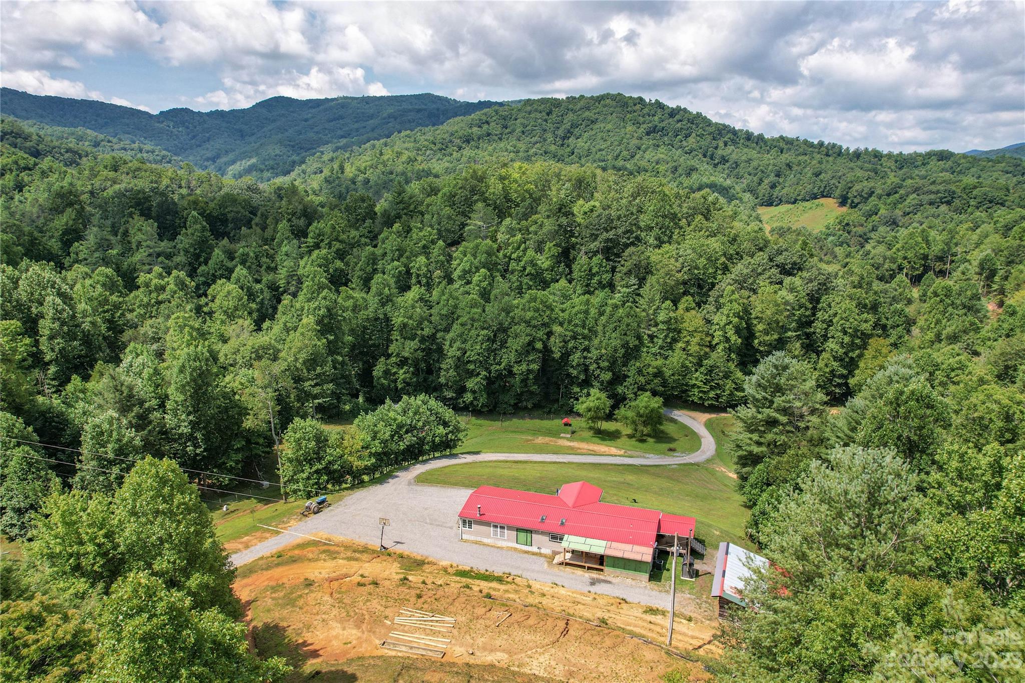 3113 Revere Road Marshall, NC 28753 - Photo 39 of 47