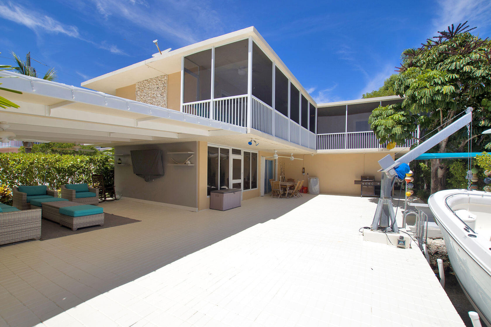 1126 Heron Road Key Largo, FL 33037 - Photo 10 of 35 virtual-tour-330586-mls-high-res-image-1