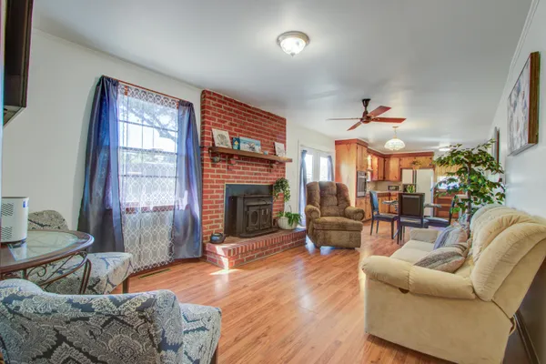 $4,250 | 1925 Belgrade Avenue, Charleston, SC 29407