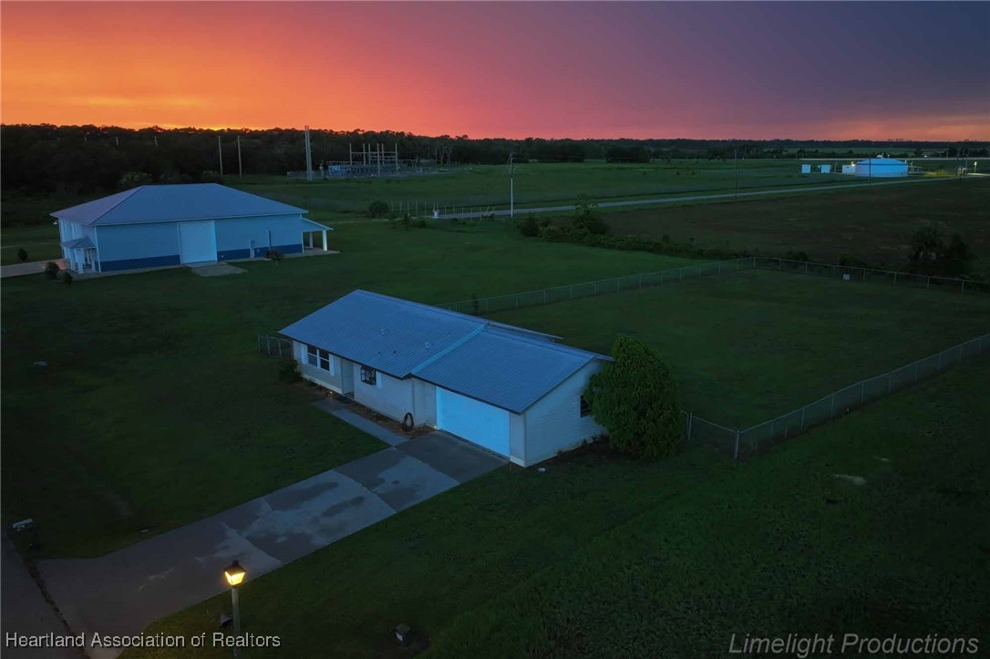 8817 Castile Road Sebring, FL 33876 - Photo 5 of 14 Gallery Image 5