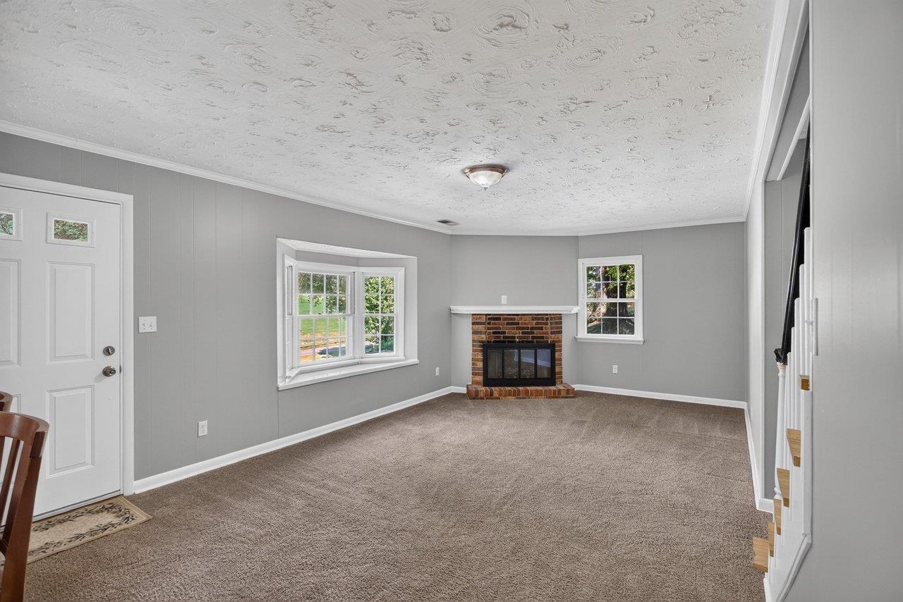 7499 Ottobine Road Dayton, VA 22821 - Photo 10 of 51 Gallery Image 10