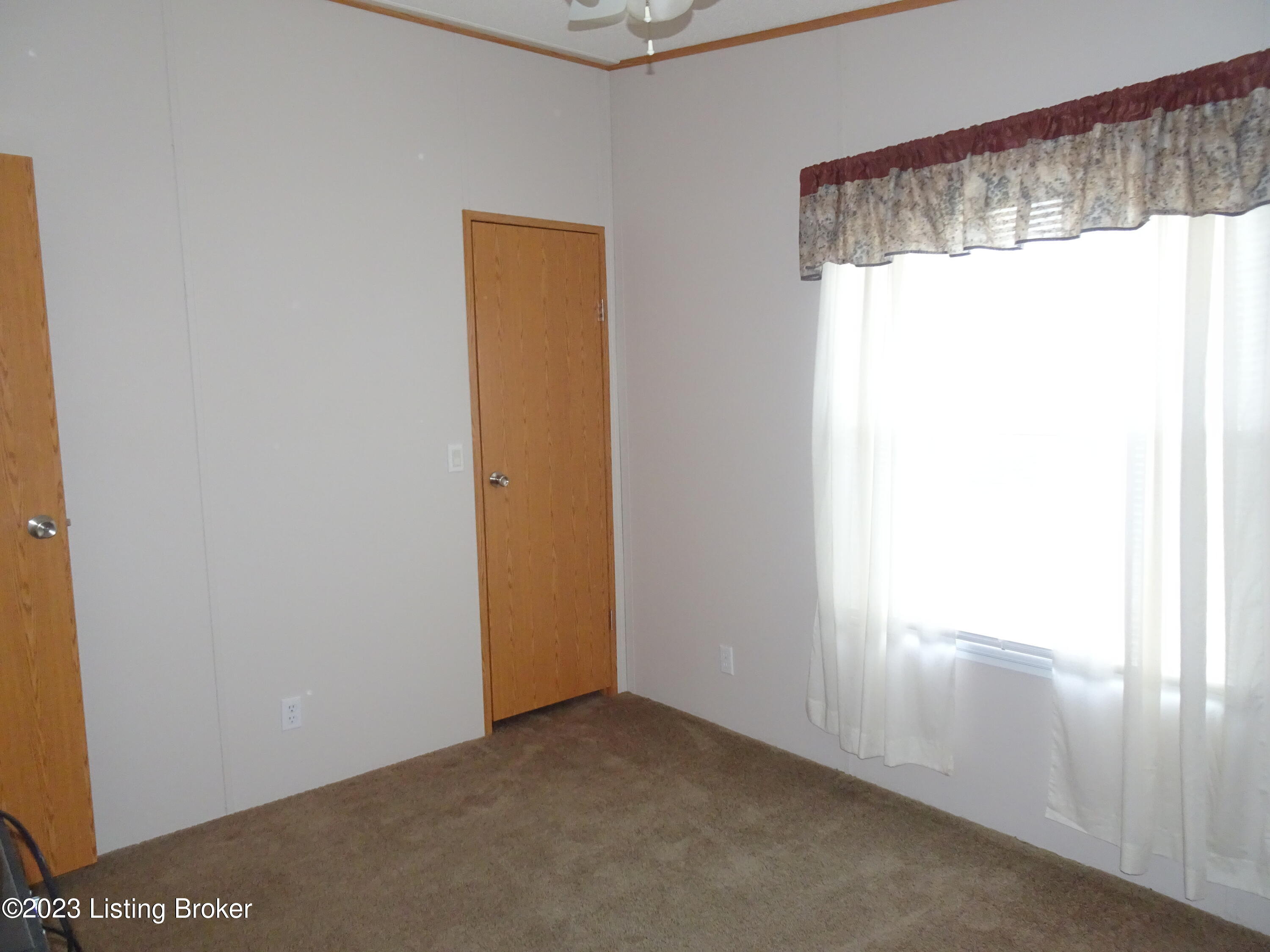 1105 Walnut Grove Road Caneyville, KY 42721 - Photo 13 of 21 DSC05858