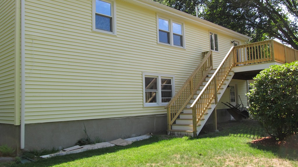 291 Davis Road Bedford, MA 01730 - Photo 4 of 16 Gallery Image 4