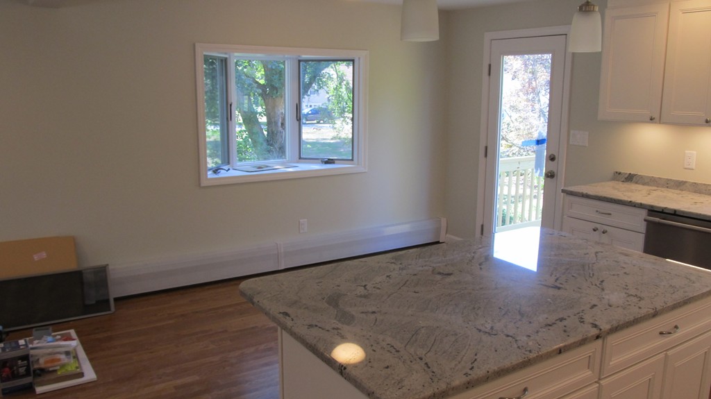 291 Davis Road Bedford, MA 01730 - Photo 6 of 16 Gallery Image 6