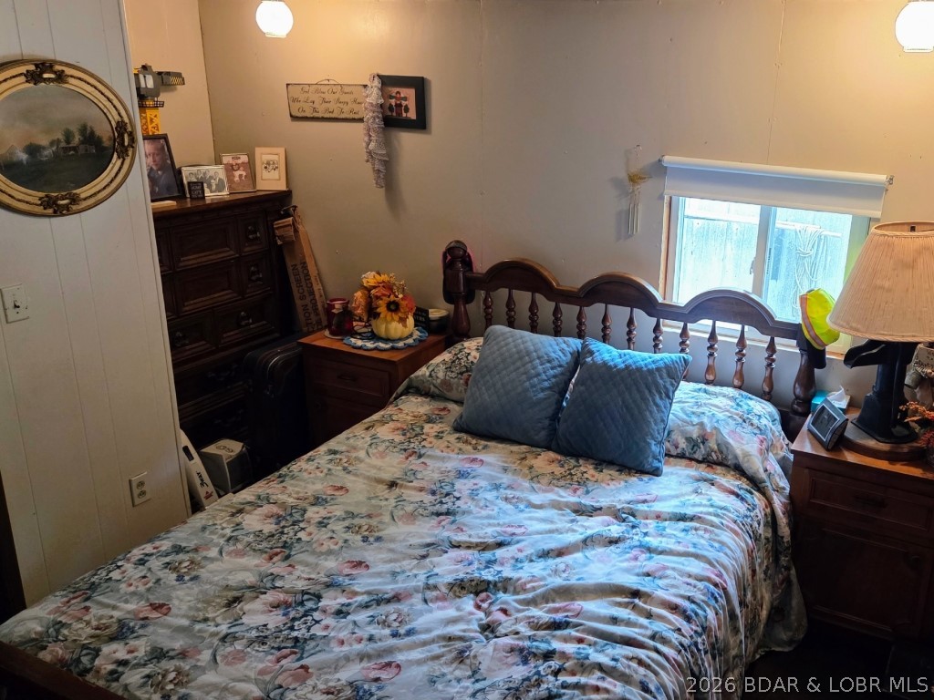 24732 Melody Road Versailles, MO 65084 - Photo 14 of 23